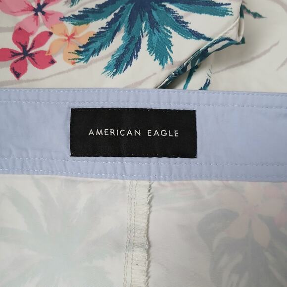 American Eagle Swim Trunks Men XLarge Tropical Beach Vacation Resort Coastal - Picture 7 of 14